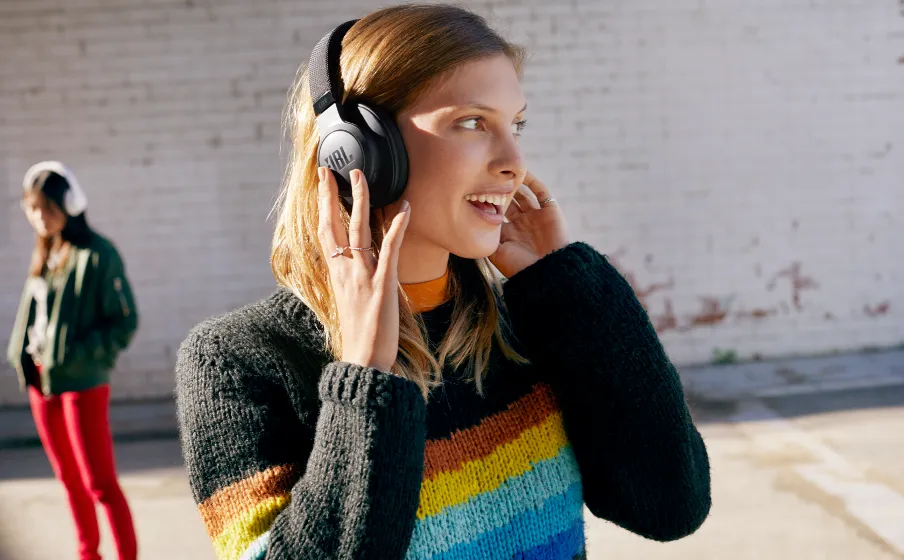 JBL LIVE 500BT Wireless Over-the-Ear Headphone